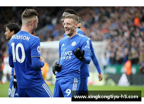 李为中心的韩国足球球员在英超崭露头角